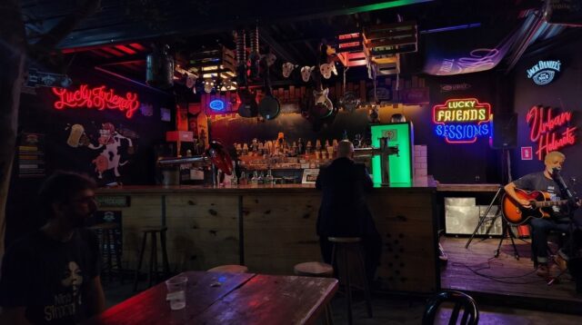 @luckyfriendschoppersgarage  sem comentarios, my friends, neons by nos @mrc.art.br